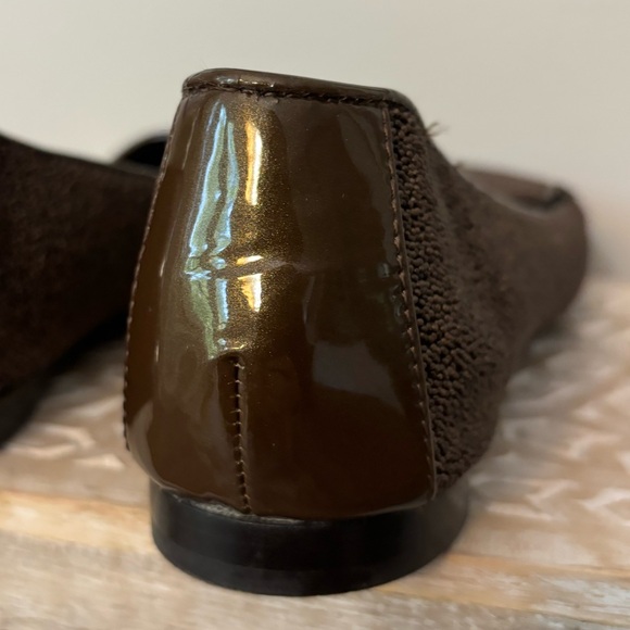 DONALD PLINER | DP Brown Beaded Flats Size 9 - Picture 5 of 14